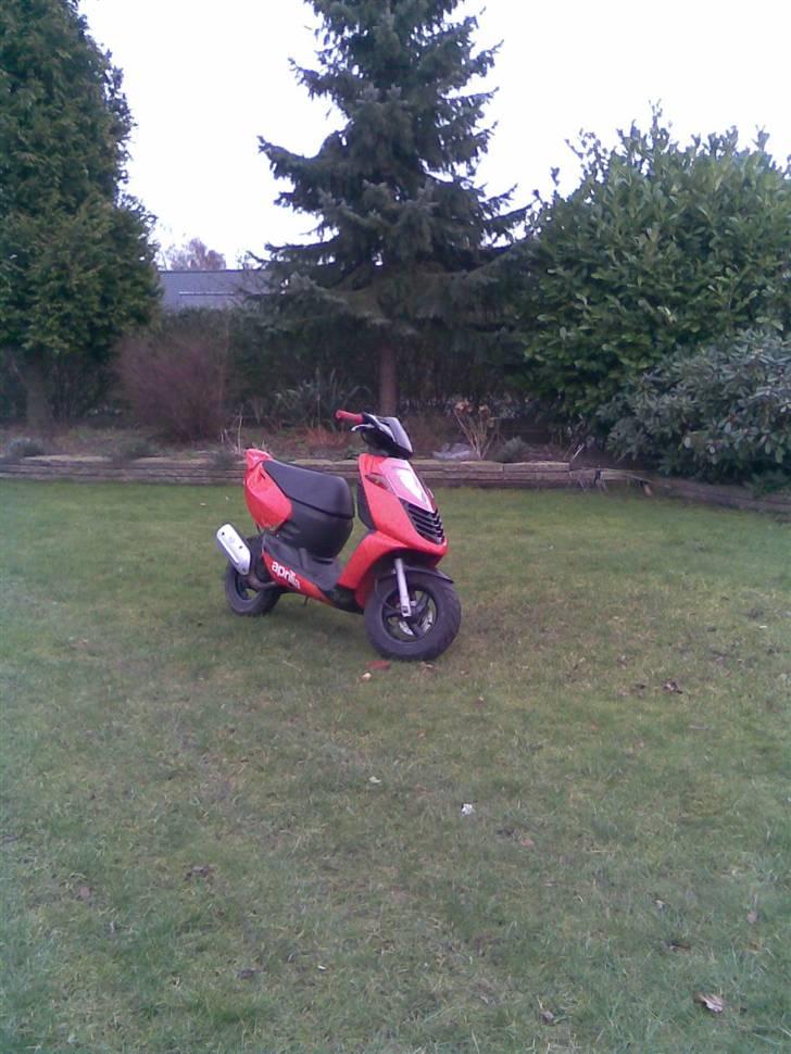 Aprilia Sonic Solgt billede 4