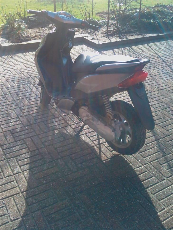 Yamaha Jog R (Solgt for 7000 kr) billede 8