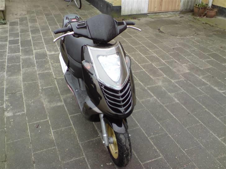 Aprilia Sonic - SOLGT! billede 1