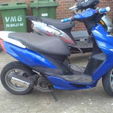 Yamaha jog r solgt 