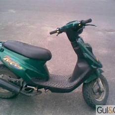 PGO Hot 50 "Projekt" SOLGT*