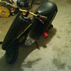 Yamaha JOG FS Byttet til monzaer