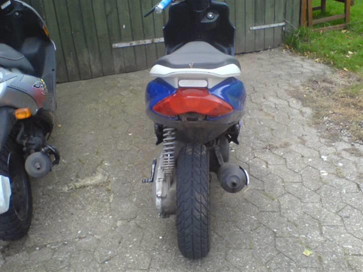 Yamaha jog r solgt  billede 5