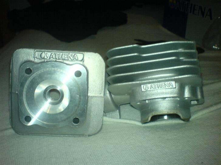 Suzuki Street Magic før - athena racing billede 4