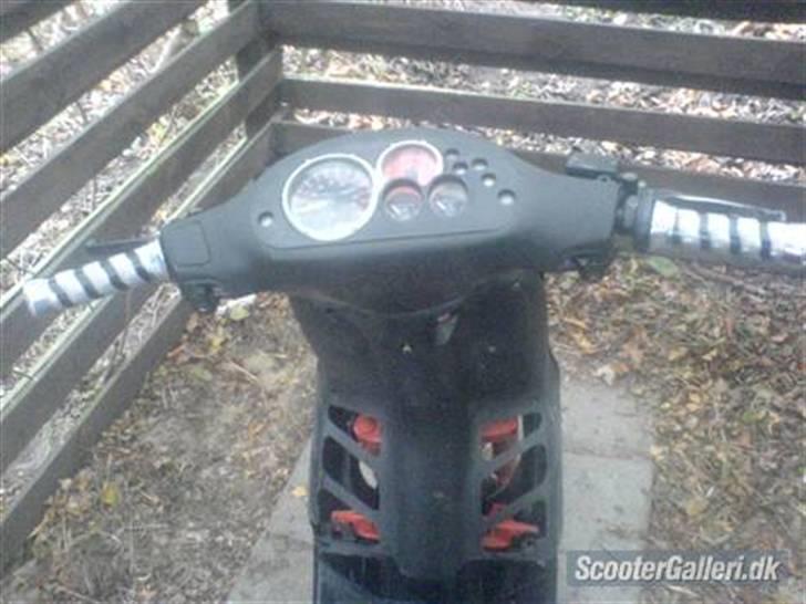 Piaggio nrg solgt billede 4