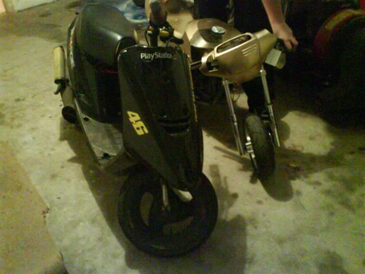 Yamaha JOG FS Byttet til monzaer billede 4