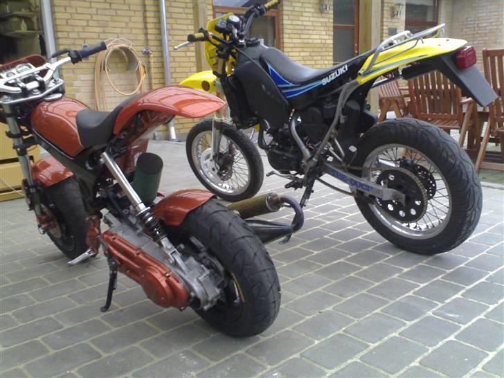 Suzuki Street Magic - Min dejlige ssm, med en vens fede smx!!! billede 14