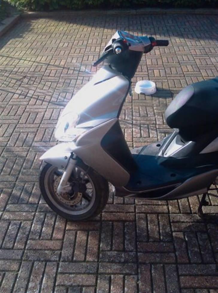 Yamaha Jog r SOLGT billede 2