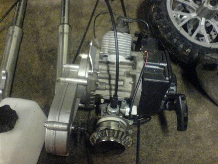 MiniBike 49 cc luftkølet - motoren d: billede 7