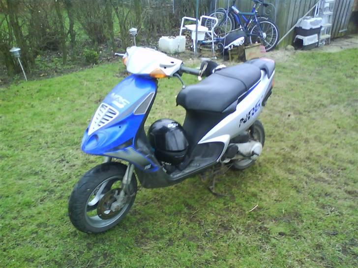 Piaggio nrg mc3 bygget om billede 1