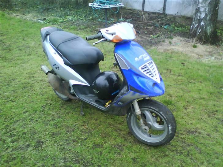 Piaggio nrg mc3 bygget om billede 2