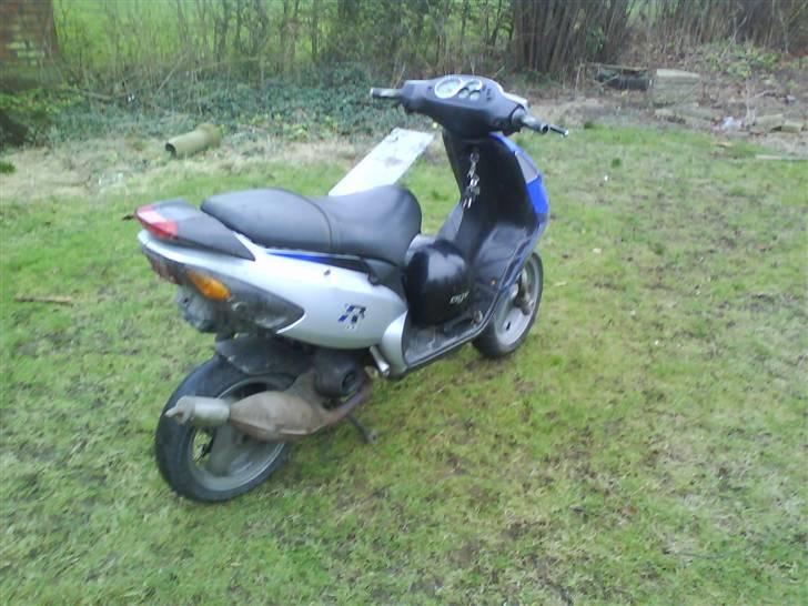 Piaggio nrg mc3 bygget om billede 3
