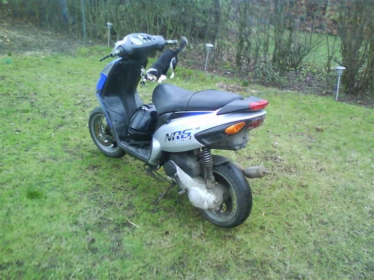 Piaggio nrg mc3 bygget om billede 4
