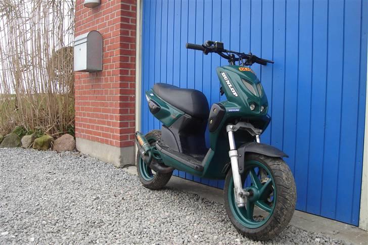 Yamaha slider SOLGT billede 2