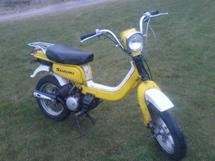 Suzuki FZ50 SOLGT! billede 1