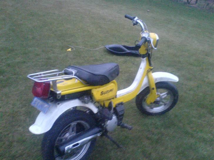 Suzuki FZ50 SOLGT! billede 2