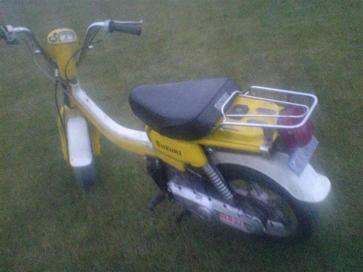 Suzuki FZ50 SOLGT! billede 4