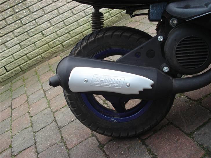 Aprilia Sonic, Byttet til Neos billede 14