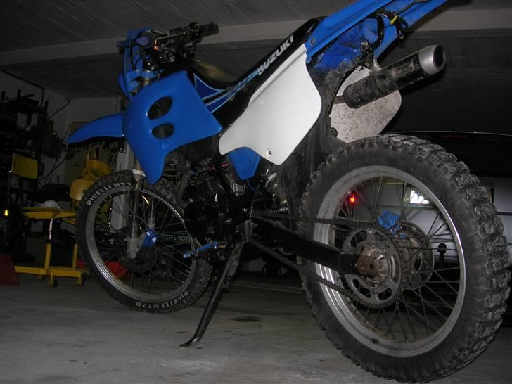 Suzuki Rmx SOLGT billede 4