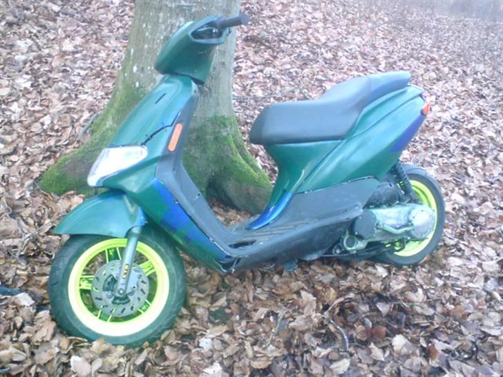 Derbi Atlantis Bullet [solgt] billede 1