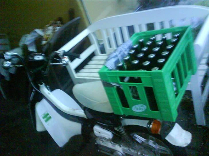 Suzuki Fz50 solgt - Tjah, der kan være en hel kasse Harboe billede 2