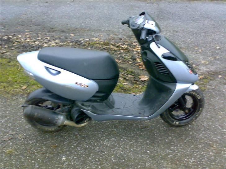 Aprilia Sonic Solgt - Mellisa billede 3