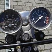 Yamaha 4-gear K1 Solgt 3. marts