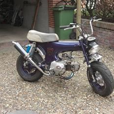 Honda Dax St 50 