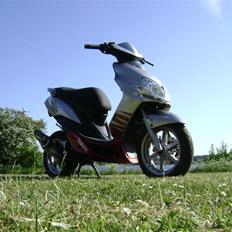 Yamaha Jog R @ Solgt