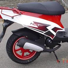 PGO Hot 50 **SOLGT** 