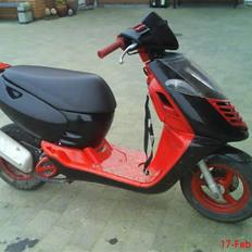 Aprilia sonic (SOLGT)