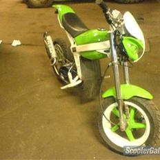 Suzuki street magic før solgt