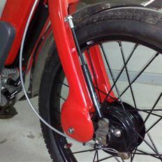 Vespa Ciao bane racer.