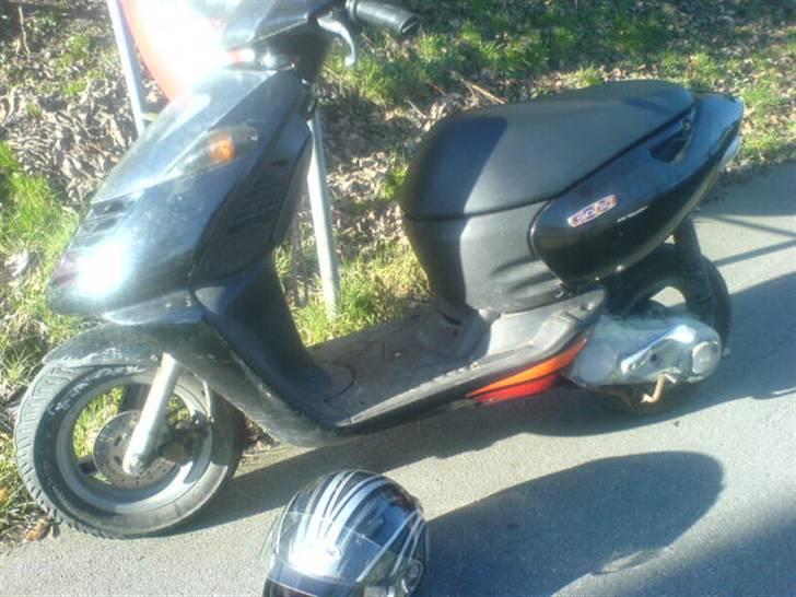 Aprilia Sonic Solgt. billede 3