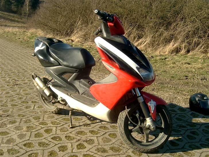 Yamaha aerox lc dd billede 5