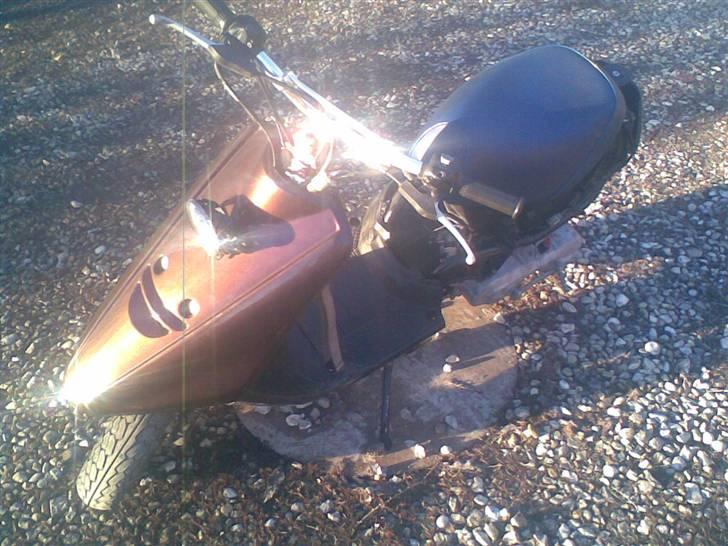 Yamaha Jog Evo - den skinder og spinder ^^) billede 1