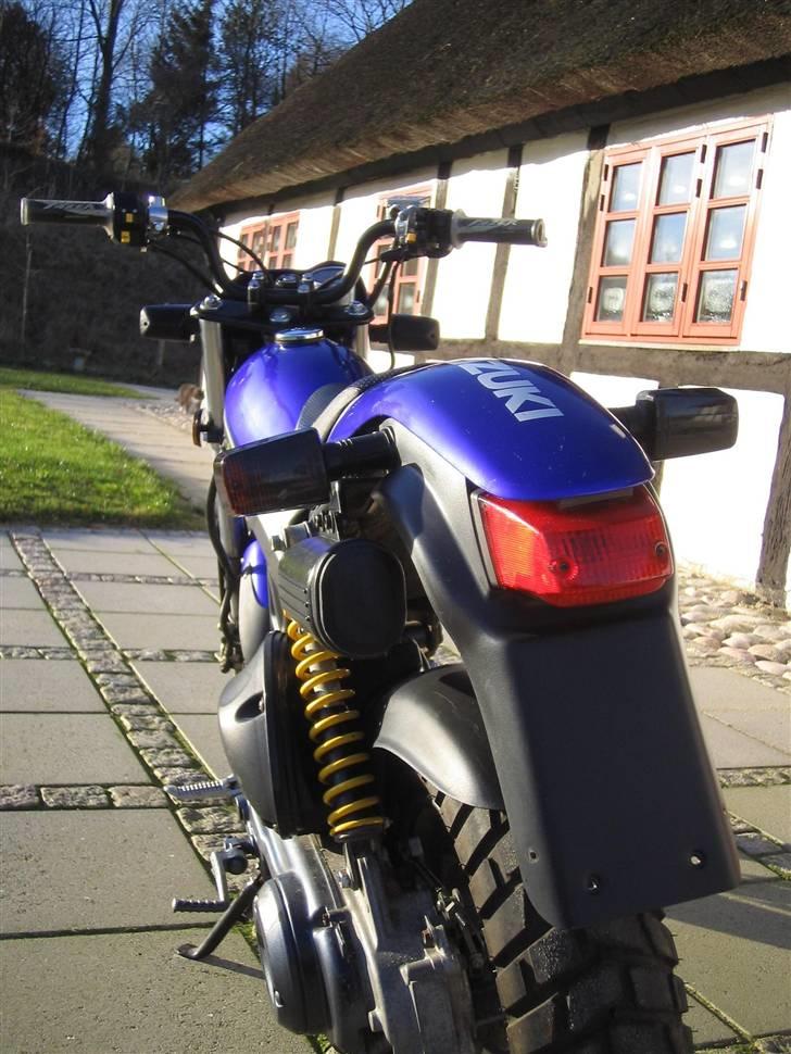 Suzuki Street Magic Solgt billede 13