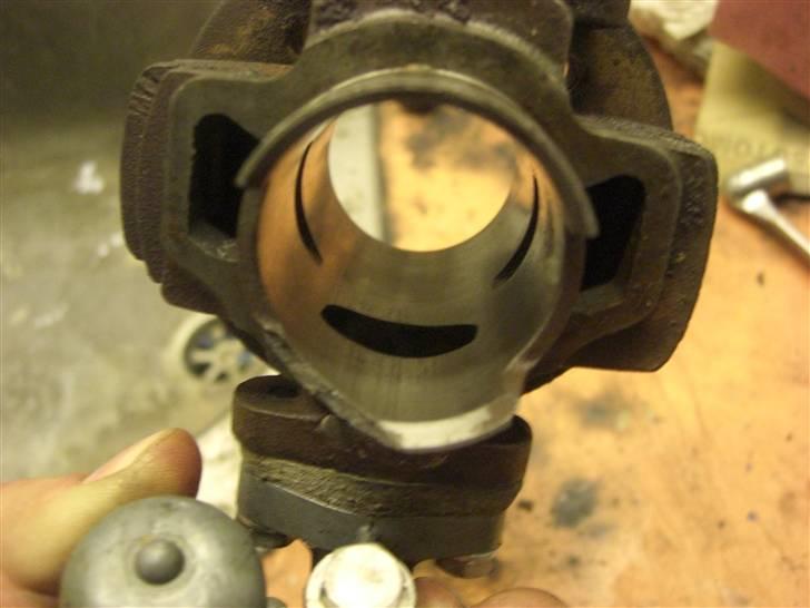 Tomos 2 fodgear (solgt) billede 13