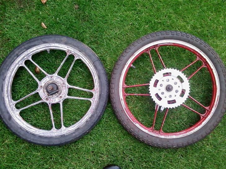 Puch         Maxi K  - Skal bare males og så er de klar til montering billede 10