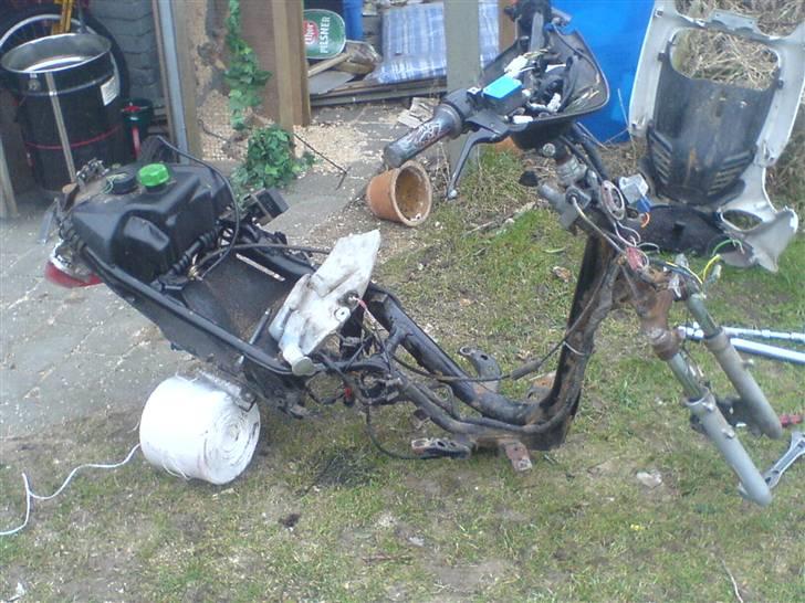 Yamaha Jog R (Byttet) billede 8