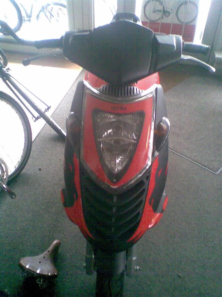 Aprilia Sonic Solgt. billede 3