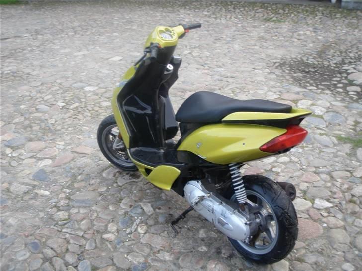 Yamaha Jog R SOLGT - Et forsøg på at fange effekten.. billede 3