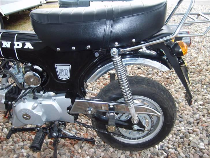 Skyteam Dax - solgt billede 7