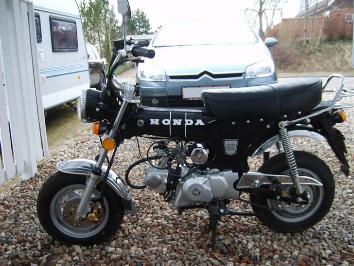 Skyteam Dax - solgt billede 8