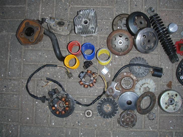 Yamaha space/jog solgt billede 13