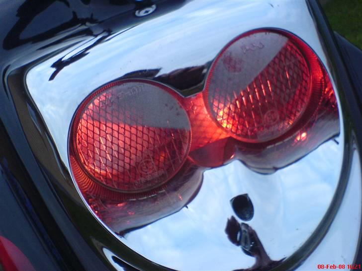 PGO hot 50 - og det andet rødt det passer godt med det der gitter haløj jeg lavede billede 10