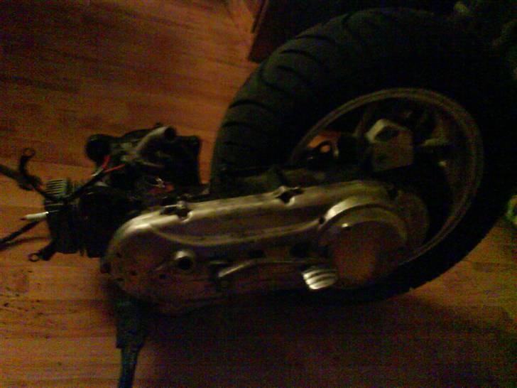 Suzuki street magic (SOLGT) - under ombygning billede 7