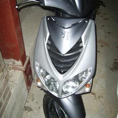 Peugeot Speedfight 2 (PROTJEKT)