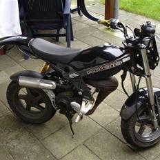 Suzuki Street Magic *Solgt*