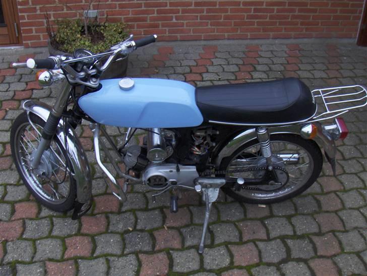 Yamaha 4 Gears(solgt) billede 1